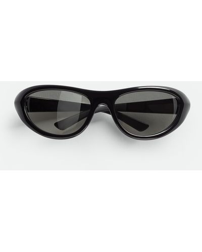 Bottega Veneta Curve Sportliche Sonnenbrille In Cat-eye-form Aus Spritzguss-azetat - Schwarz