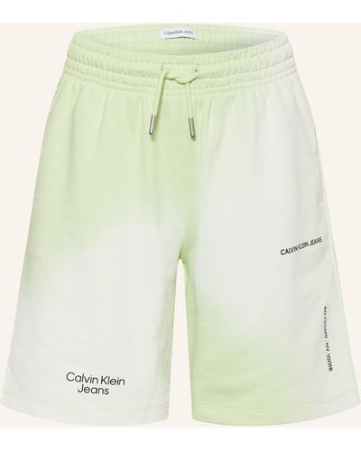 Calvin Klein Sweatshorts - Grün