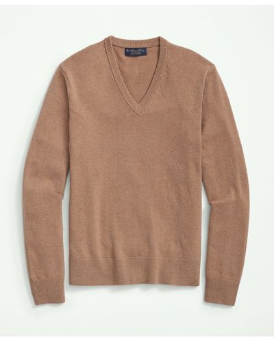 Brooks Brothers 3-ply Cashmere V-neck Sweater - Brown