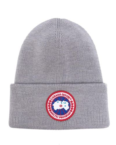 Canada Goose Logo-patch Ribbed-knit Beanie - Gray
