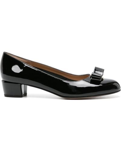 Ferragamo Vara 30 Bow Leather Court Shoes - Women's - Calf Leather - Black