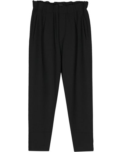 Issey Miyake Cropped Tapered Trousers - Women's - Polyester/polyurethane/nylon - Black