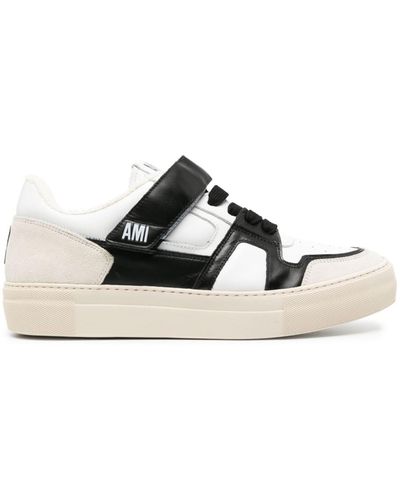 Ami Paris Ami De Coeur Sneakers - White