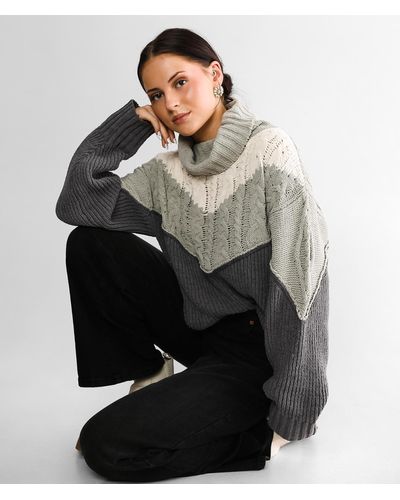 Miss Me Cable Knit Mock Neck Sweater - Gray
