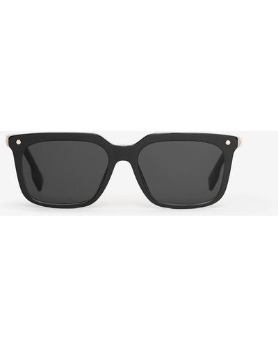 Burberry Icon Stripe Sunglasses - Black