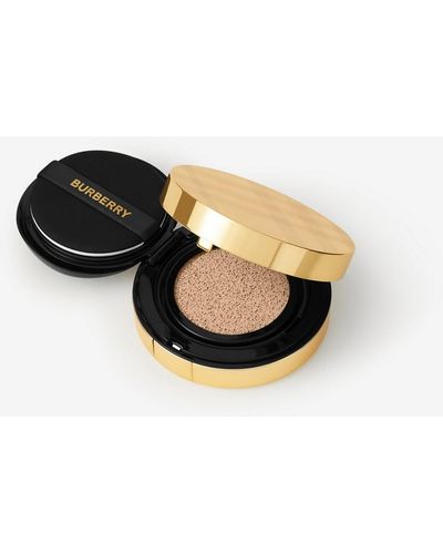 Burberry Matte Glow Cushion – 30 Light Warm - Black