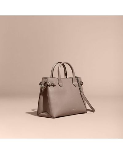 Burberry The Medium Banner In Leather With Chain Detail Thistle Grey