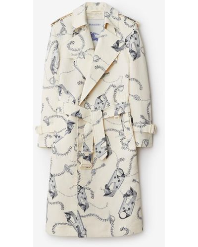 Burberry Long Knight Hardware Tricotine Trench Coat - White