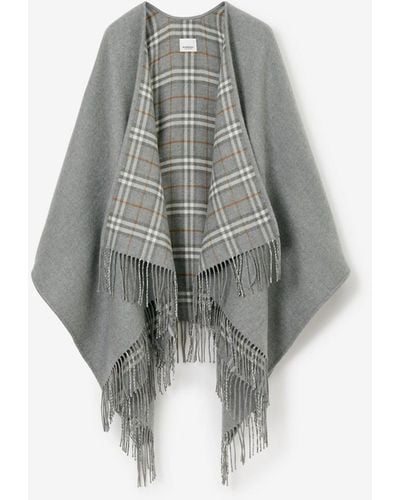 Burberry Check Wool Reversible Cape - Gray