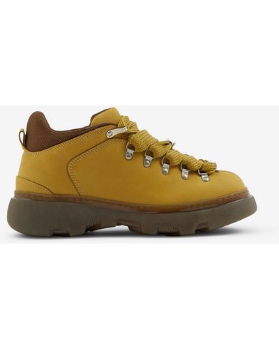 Burberry Schuhe "Trek" aus Nubukleder - Gelb