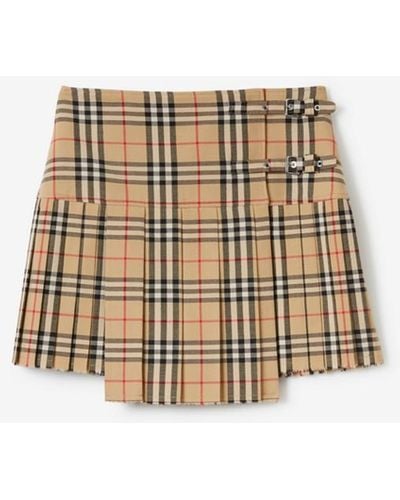 Burberry Mini-Kilt aus Wolle in Check mit Falten - Mehrfarbig