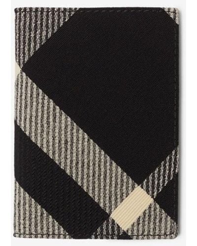 Burberry Check Folding Card Case - Black