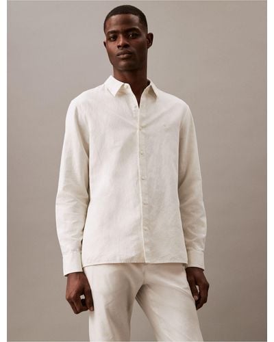 Calvin Klein Solid Linen Blend Classic Button-down Shirt - Natural