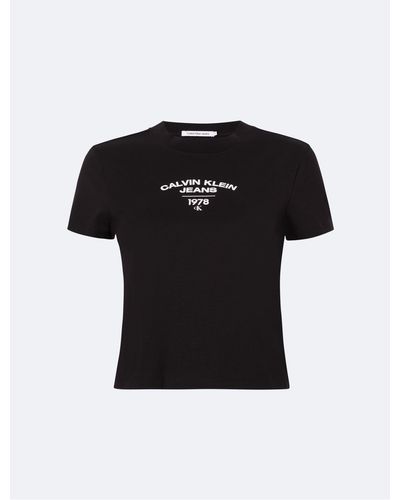 peddling fysiker Ud over Calvin Klein T-shirts for Women | Online Sale up to 76% off | Lyst