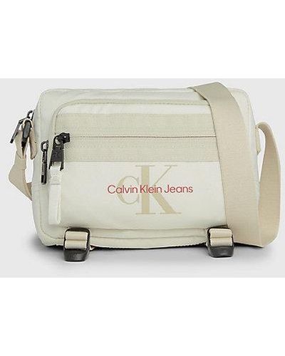 Calvin Klein Crossbody Bag mit Logo - Natur