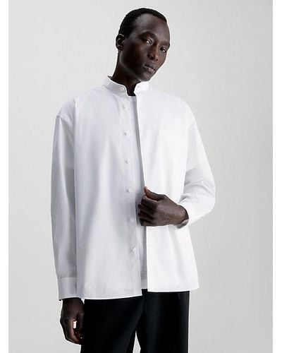 Calvin Klein Lässiges Hemd mit Stehkragen aus Popeline - Weiß