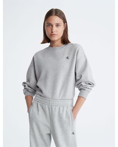 Calvin Klein Archive Logo Fleece Cropped Sweatshirt - Gray