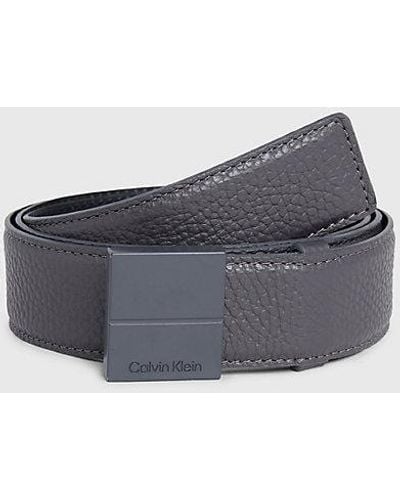Calvin Klein Cinturón de cuero - Gris