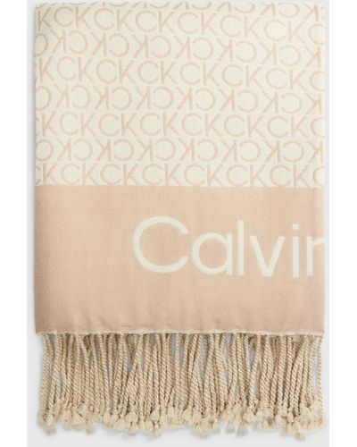 Écharpes et foulards Calvin Klein pour femme | Réductions Black Friday  jusqu'à 52 % | Lyst