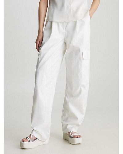 Calvin Klein Pantalón cargo texturizado holgado - Blanco