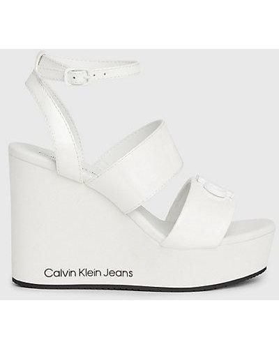 Calvin Klein Sandalias de cuña con plataforma - Blanco