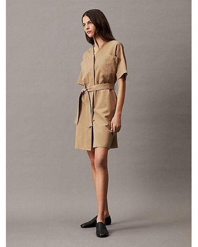 Calvin Klein Vestido recto sobredimensionado de lino con cinturón - Gris