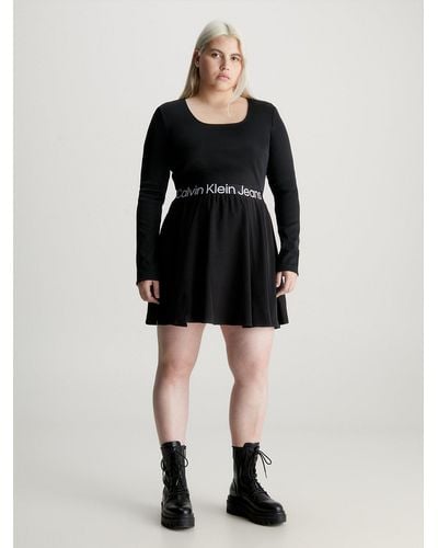 Calvin Klein Mini-robe grande taille avec Logo Tape - Noir