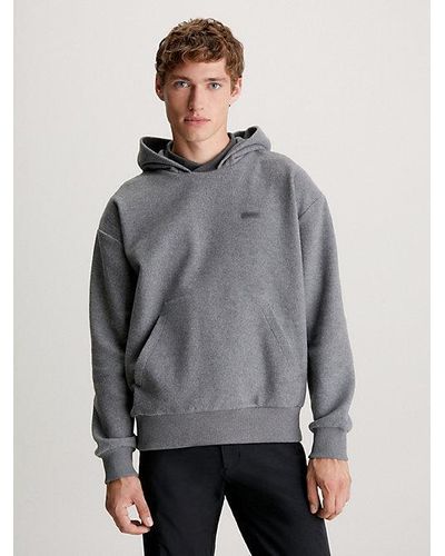 Calvin Klein Comfort-Hoodie aus gebürstetem Fleece - Grau