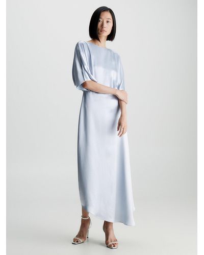 Calvin Klein Robe longueur midi en satin à manches fendues - Bleu