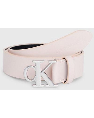 Calvin Klein Cinturón de piel con logo - Neutro