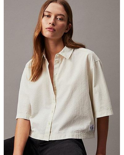 Calvin Klein Camisa de espalda anudada de sirsaca de algodón - Blanco