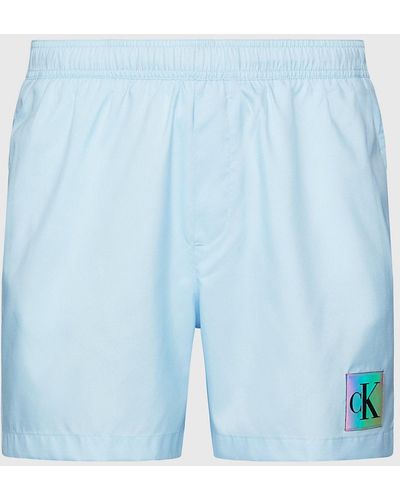 Calvin Klein Short de bain mi-long avec cordon de serrage - CK Festive - Bleu