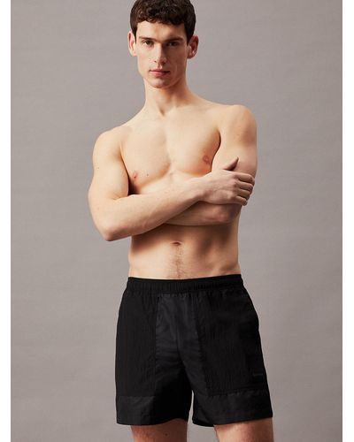 Calvin Klein Short de bain mi-long indéchirable avec cordon de serrage - Gris