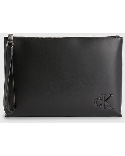 Calvin Klein Makeup Bag And Key Fob Gift Set - Black