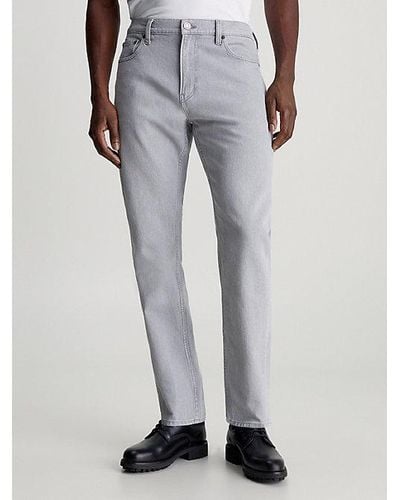 Calvin Klein Tapered Jeans - Gris