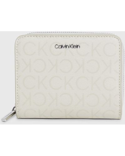Calvin Klein Logo Rfid Zip Around Wallet - Natural