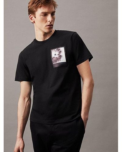 Calvin Klein Grafisch Gebloemd T-shirt - Zwart