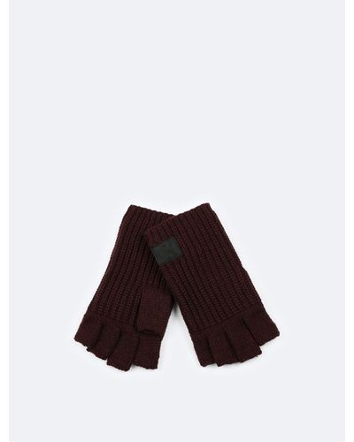 Calvin Klein Men's Ribbed Knit Gloves - Red