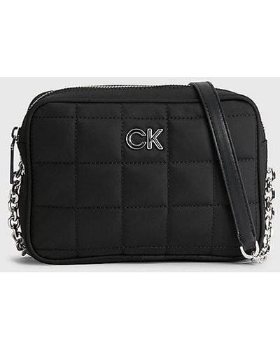 Calvin Klein Crossbody Bag aus recyceltem Steppmaterial - Schwarz