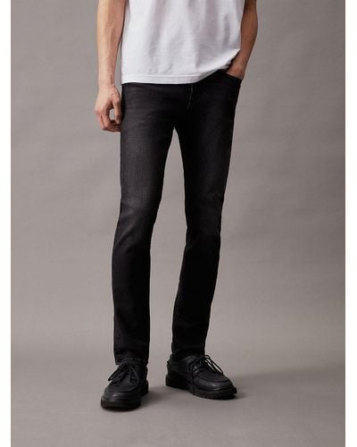 Calvin Klein Slim Monogram T-shirt - Black