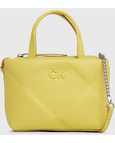 Calvin Klein Mini-sac tote en bandoulière matelassé - Jaune