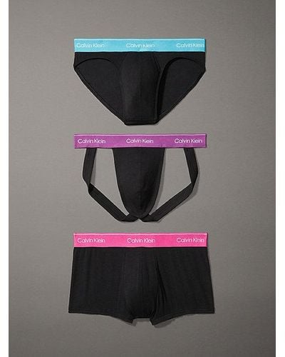 Calvin Klein 3er-Pack Shorts, Slip und Jockstrap - Pride - Weiß