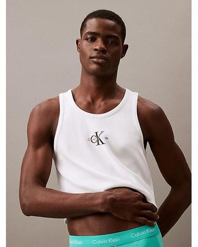 Calvin Klein Camiseta de tirantes slim de canalé - Pride - Marrón