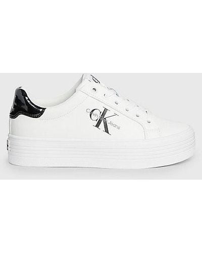 Calvin Klein Plateau-Sneakers aus Leder - Weiß