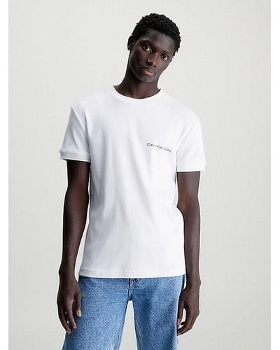 Calvin Klein Schmales T-Shirt aus gerippter Baumwolle - Weiß