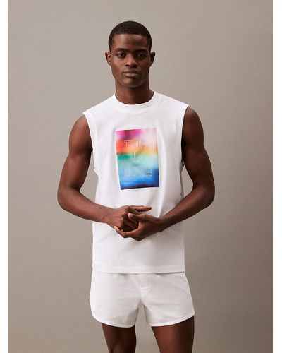 Calvin Klein Unisex Sleeveless T-shirt - Pride - Brown