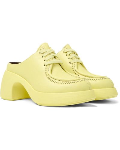 Camper Zapatos de vestir - Amarillo