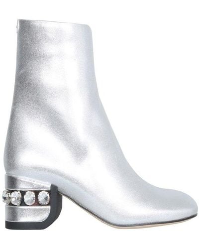Nicholas Kirkwood Round Toe Crystal-embellished Ankle Boots - Metallic