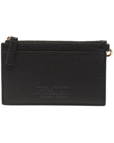 NEW Marc Jacobs Black Gold Logo Leather Card Holder Wallet For Sale at  1stDibs  marc jacobs passport holder, marc jacobs card holder black, marc  jacobs authenticity card