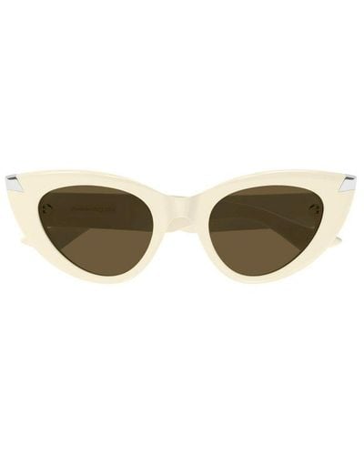 Alexander McQueen Cat-eye Frame Sunglasses - White